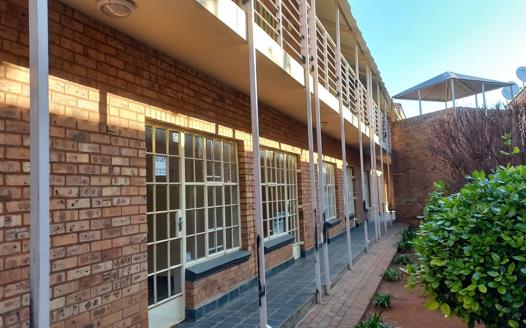 2 Bedroom Apartment / Flat to rent in Dassie Rand