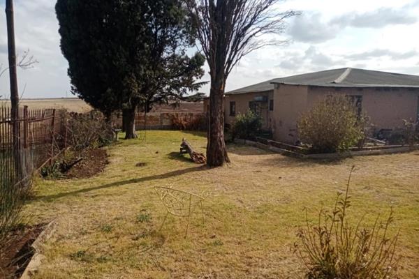 Investment property up for grabs in a perfectly situated area of Withok Estates just off R23 Highway.
This 4 Ha plot comes with a large ...