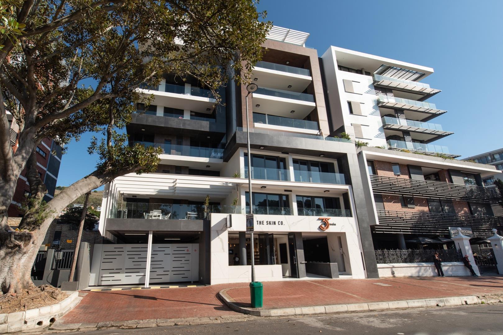Green Point, Cape Town Property Property and houses for sale in Green Point, Cape Town
