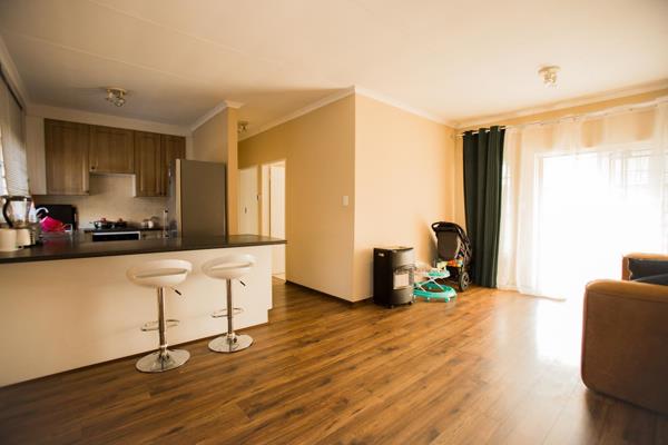 Available 1 December 2024!!
This spacious unit consist of 2 Bedrooms, 1 Full Bathroom ...