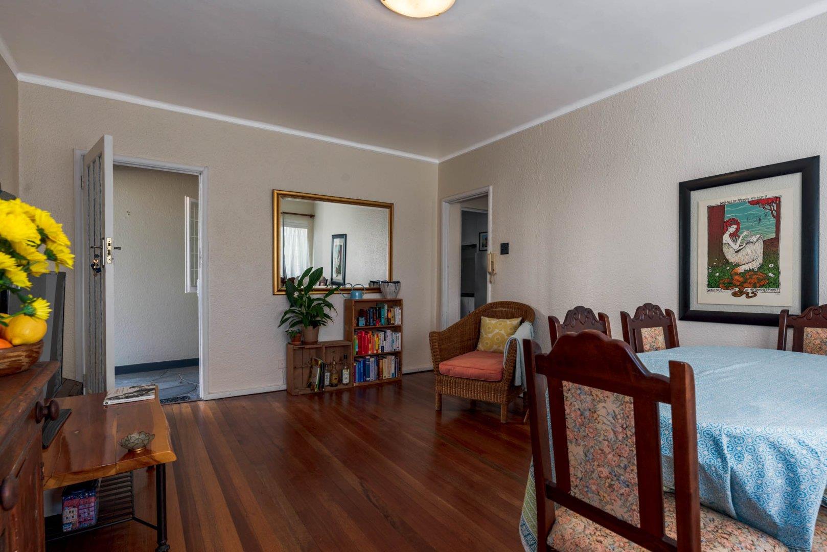 1 Bedroom Apartment / flat for sale in Kenilworth P24111450529