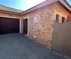 Townhouse for sale in Boshof