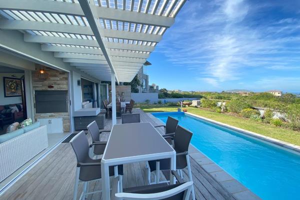 Spacious and well-equipped whale rock ridge home with pool and seaviews
4 bedrooms/4 ...