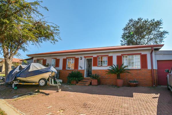 Located within Rock Rabbit street in Aquavista Mountain Estate. The street is popular with young people looking at a first property or ...