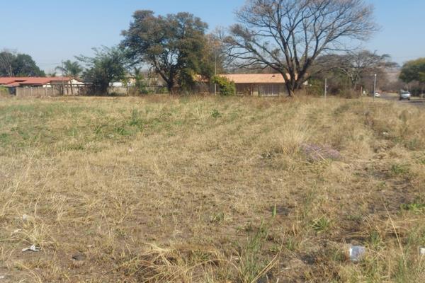 Last of the Best in Erasmia 
Double Plot 1500sqm 
Zoned for Business 


