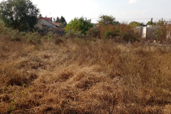 Grab an opportunity on this vacant land in Seshego Zone C and build your own dream house or build rooms for investment.  The stand is ...