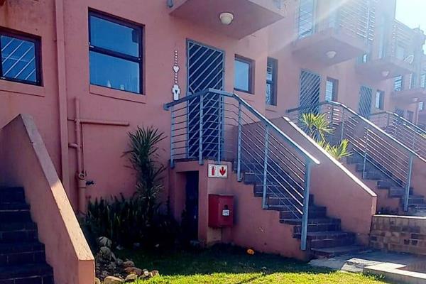 Townhouses to rent in Johannesburg : Johannesburg Property : Property24.com