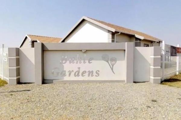 Not to miss this opportunity.
3 Bedroom House New Development at Buhle Gardens.
This property offer 3 Bedroom and 2 bathroom with bath ...