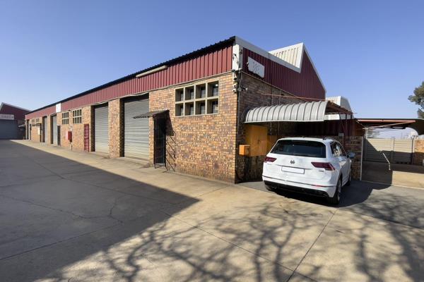 This commercial unit measuring 140m&#178;, is situated in the heart of the Alrode South industrial area, conveniently located near the ...