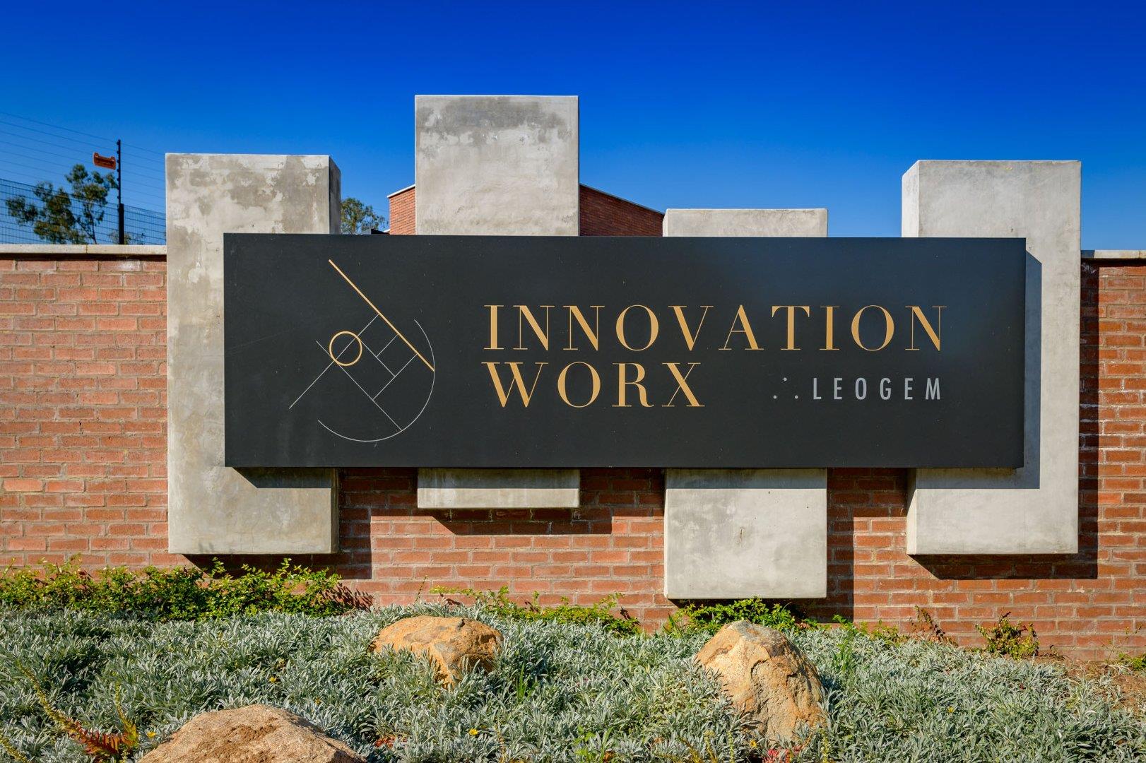 Commercial property to rent in Halfway House Innovation Worx Crn