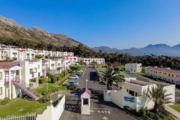 Baywatch Terraces, Mountainside Boulevard, Gordons Bay.

*EXCLUSIVE SOLE MANDATE*

Neat ground floor flat available.
Two ...