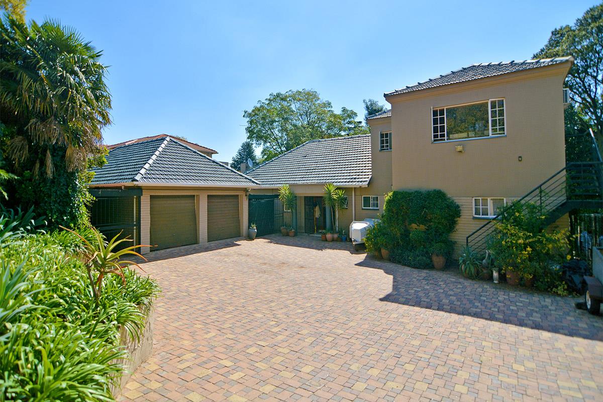 6 Bedroom House for sale in Glenhazel 9 Sunny Rd P24109876013