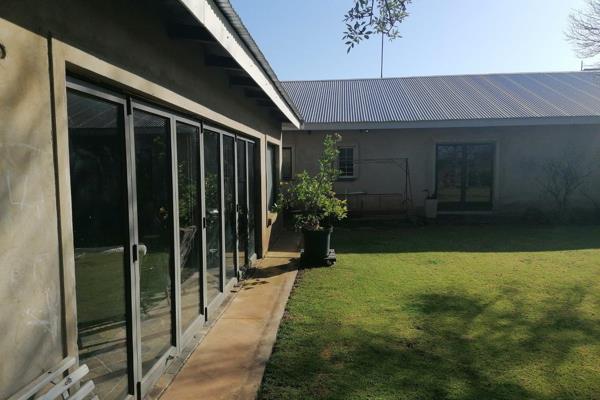 Located in Rural Klerksdorp this 22 hectare farm has it all. It offers you two homes and so many business opportunities you will ...