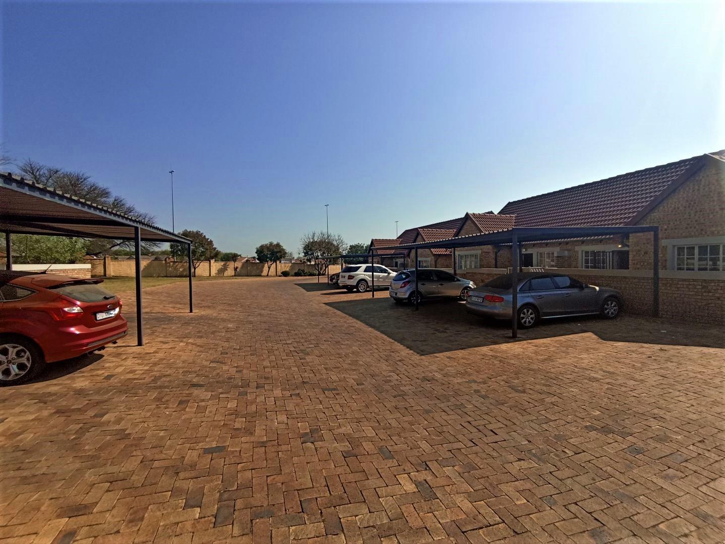 Townhouses to rent in Centurion : Centurion Property : Property24.com ...