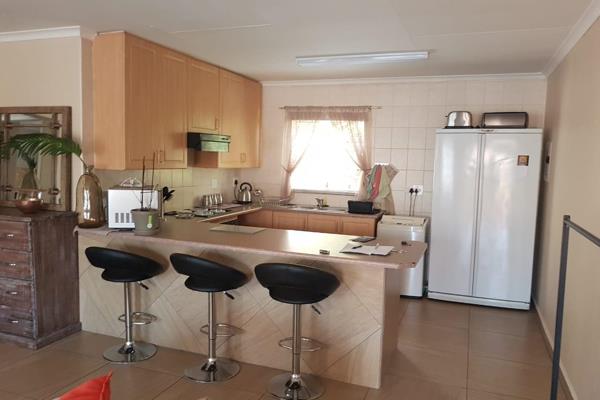 Pontebello complex, 299, Main Av, Ferndale
82 square meters!
Ideal location, centrally located with easy access to all major ...