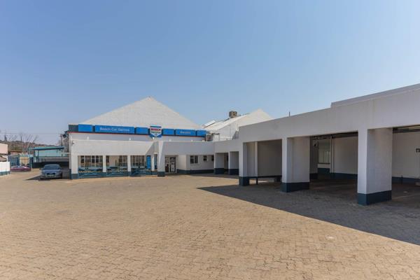 Very spacious and neat building which includes the following:
Security:  3 x alarm systems, 32 x CCTV cameras and electric ...