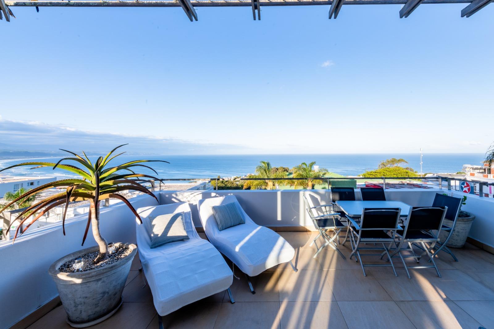 3 Bedroom Apartment / flat to rent in Plettenberg Bay Central