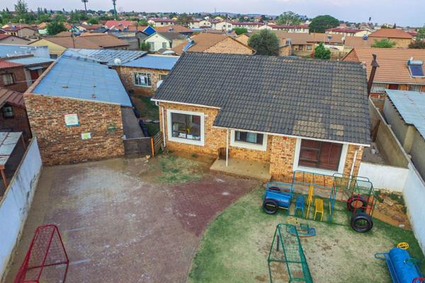 Dream Investment Opportunity Awaits you. Nestled in the heart of Eldorado Park. This ...