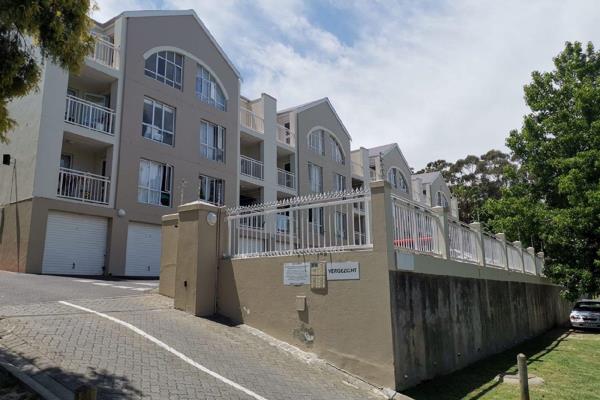 Lovely 2 bedroom apartment in Stellenbosch – Ideal for students or Investment!
Even if ...