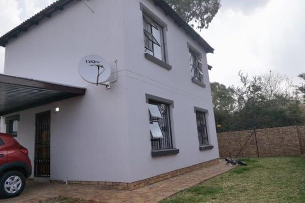 A beautiful 3 bedroom double Storey in a 24-hour security estate. The property is in splendid condition with 3 bedrooms, 2.5 bathrooms ...