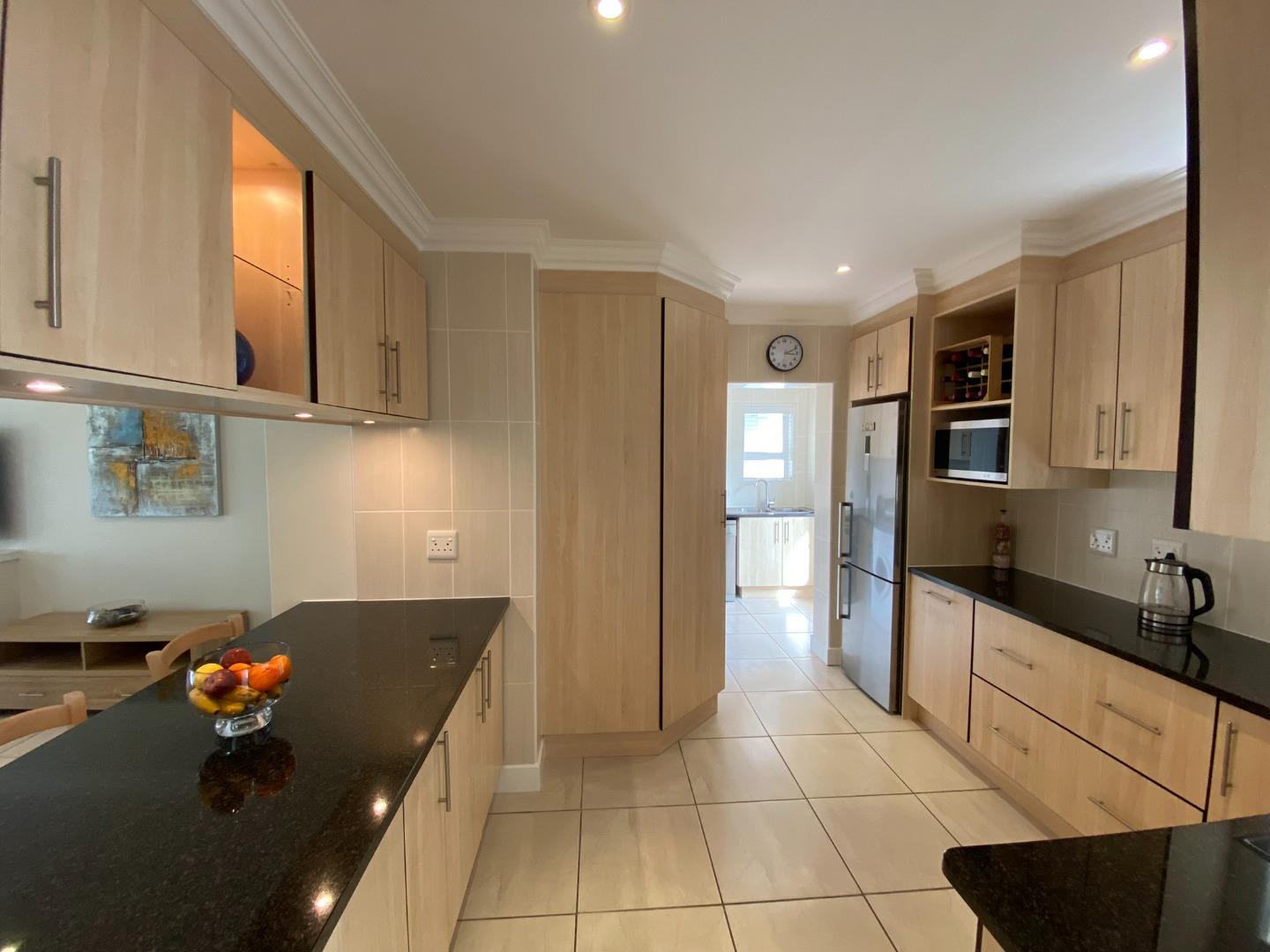 Photo of 3 Bedroom Apartment / flat to rent in Keurbooms River