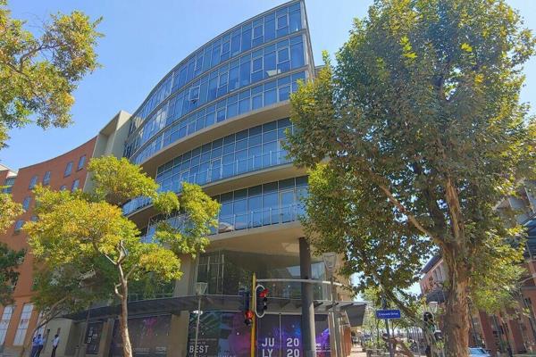 10 The High in Melrose Arch offers offices in an unbeatable location situated in the ...