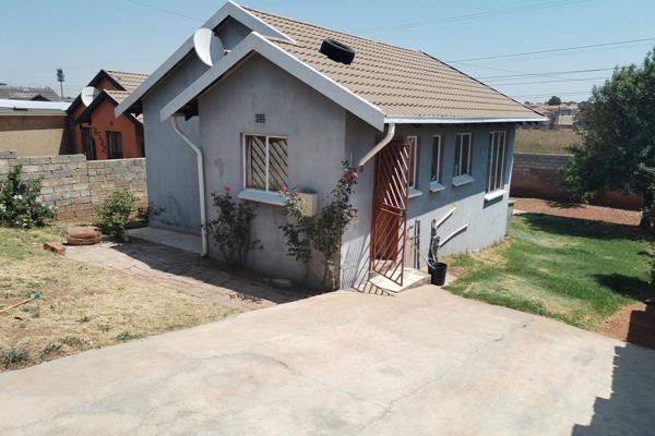 Emdeni Property : Property and houses for sale in Emdeni : Property24 ...