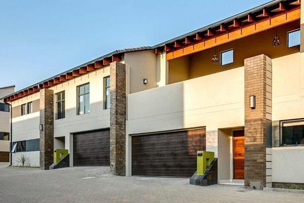 3-bedroom Contemporary APARTMENT perfectly situated in Bryanston! 

A unique apartment in the heart of Bryanston that leaves an ...