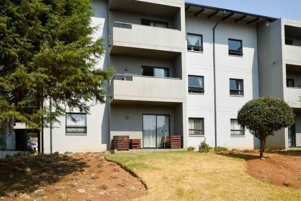 This first floor unit offers 2 bedrooms and 2 bathrooms.
Spacious open plan lounge to ...