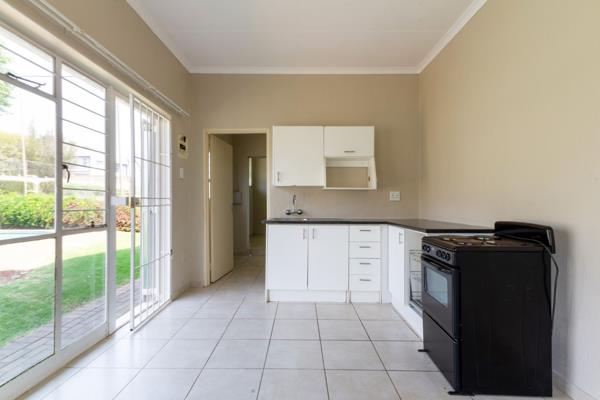 One bedroom garden cottage to rent in Linden
Situated in the tree filled Jacaranda ...