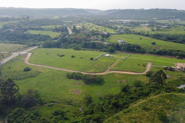 ECO ESTATE ON BANKS OF GONUBIE RIVER 
Remax is proud to present 100% off the grid, unique Riverspride Eco Estate.  Lush green river ...