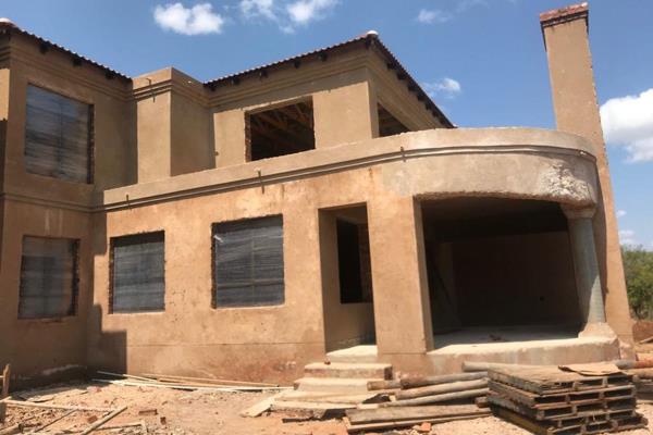 6 Bedrooms House For Sale in Seasons Lifestyle Estate!! 

Once in a while an exceptional home like this one comes onto the market ...