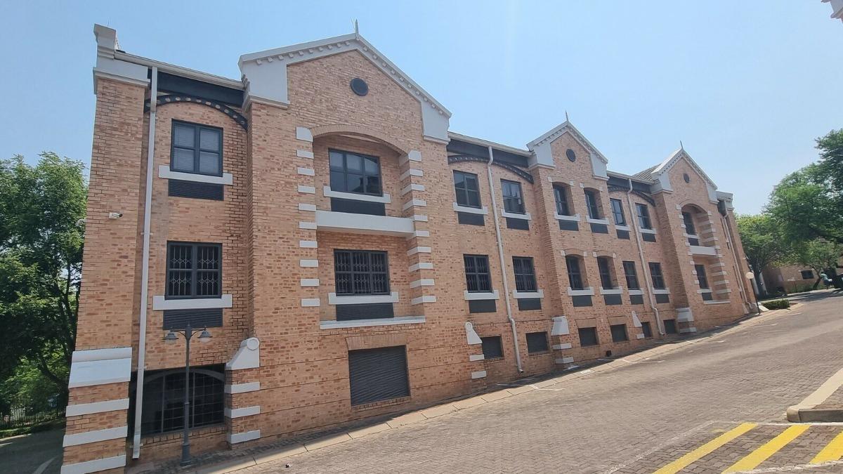 Commercial property to rent in Sunninghill 23 Simba Road & Eglin Road