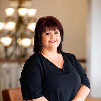 Agent profile for Adele Arnoldi