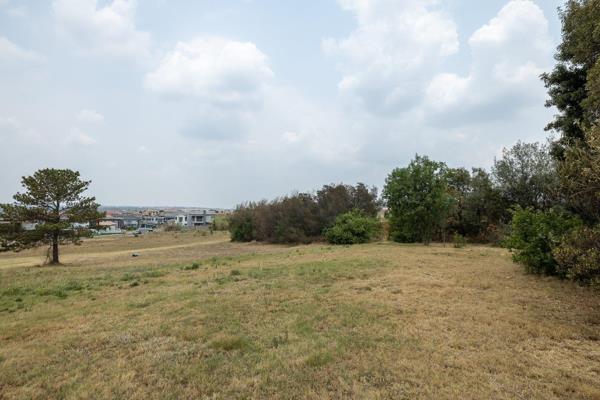 *****Exclusive Mandate*****

Build your dream home on this 1030m2 stand situated on an established 300-hectare estate, comprising of ...