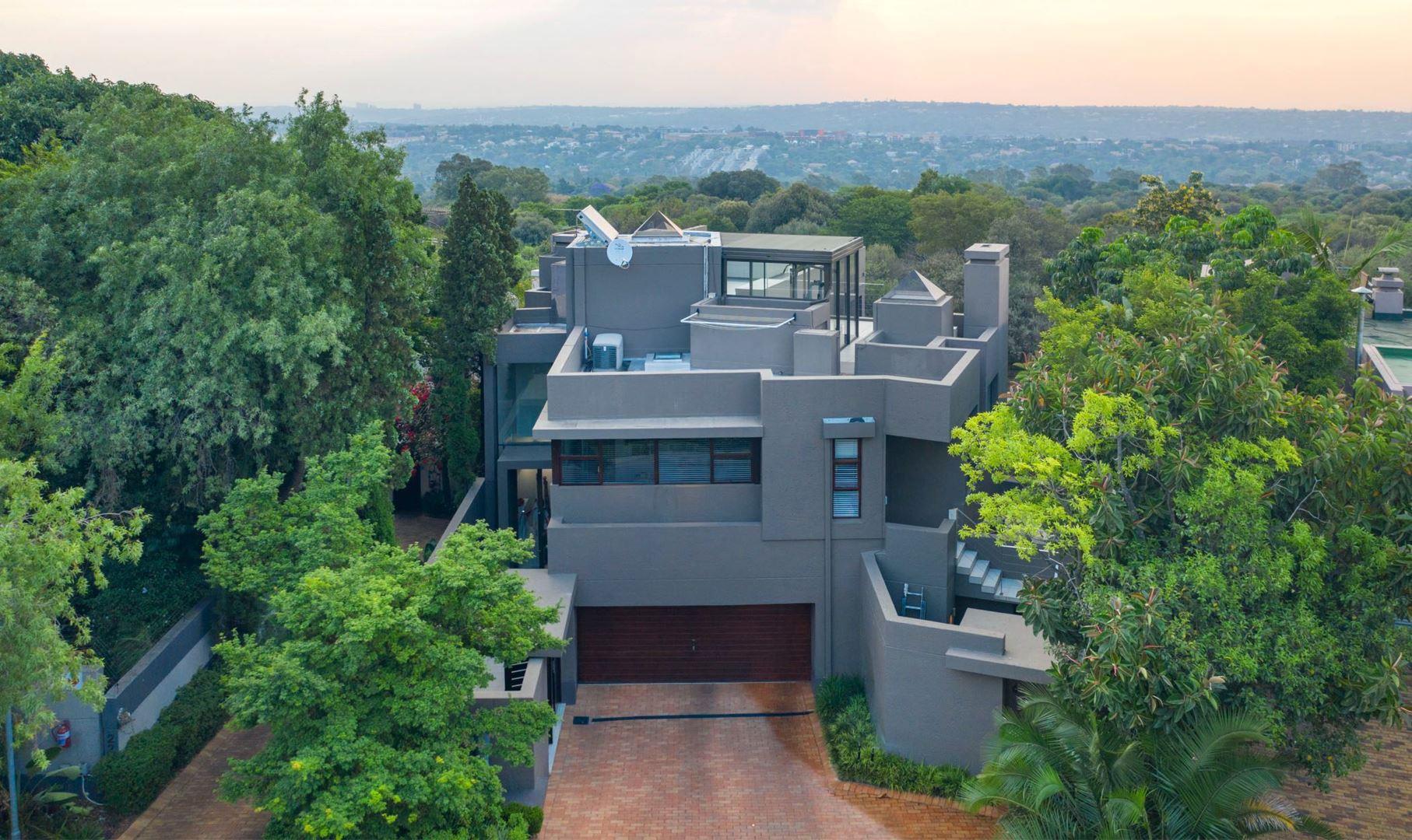 4 Bedroom House for sale in Khyber Rock P24111940732