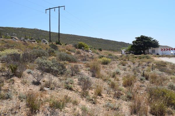 *Agent Base in St Helena bay*
Property Overview:

• Size Stand 835M2
• No building time ...