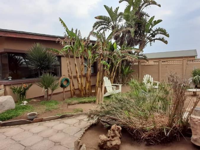 4 Bedroom House for Sale in Walvis Bay Central