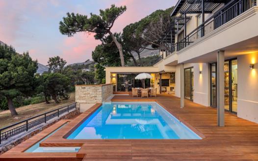 4 Bedroom House for sale in Camps Bay