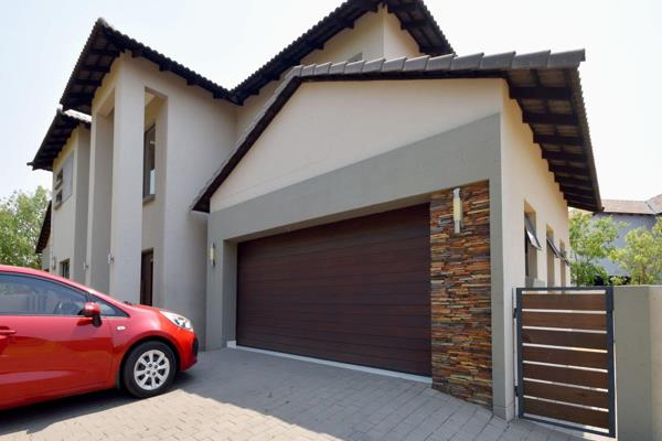 Stone Ridge Property : Property and houses for sale in Stone Ridge ...