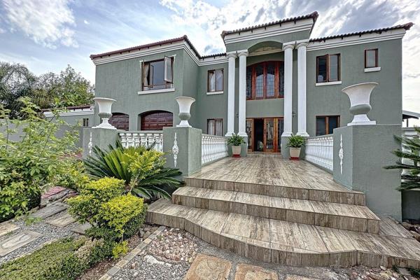 Located in the East Ridge Estate in Waterkloof Ridge the house is built on 5 levels. Offering 5 living areas, including a built-in bar ...