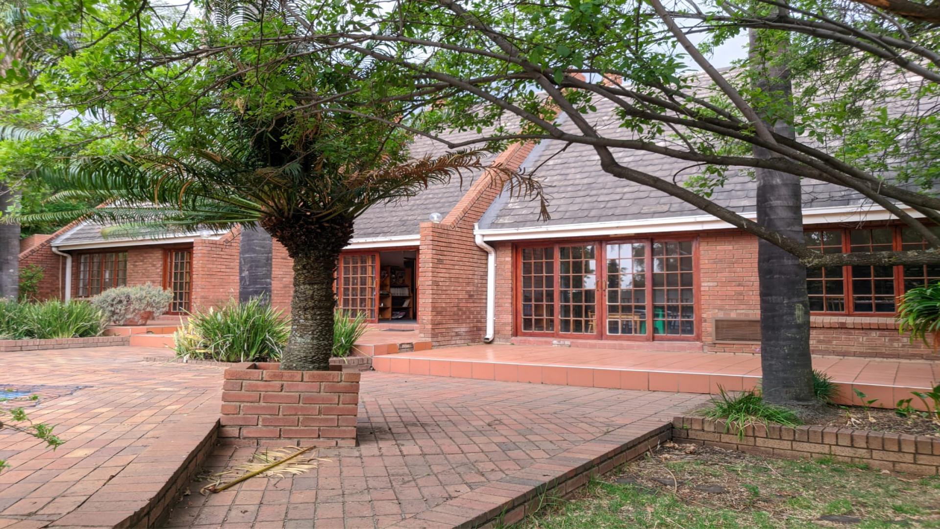 Glen Austin Ah Property Property and houses to rent in Glen Austin Ah