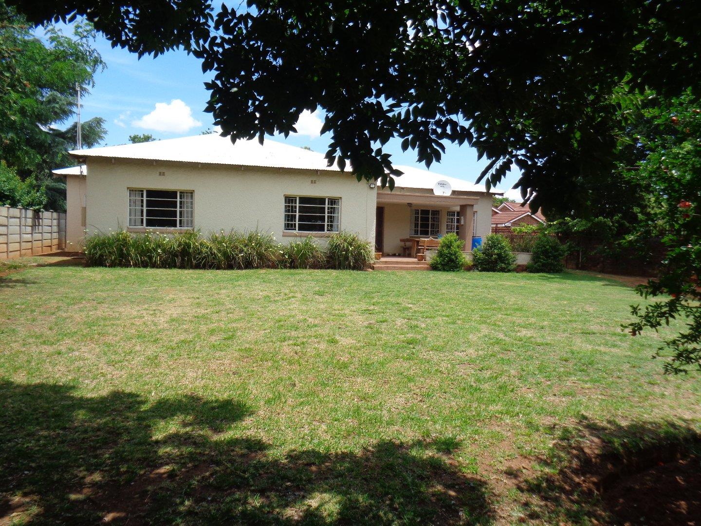 3 Bedroom House for sale in Parys - P24-111971191