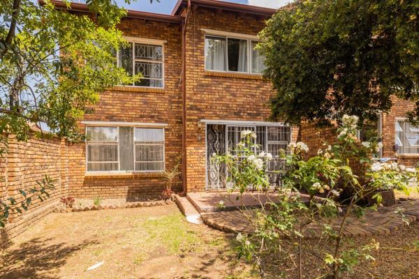 Located in the sought-after Buccleuch area, this modern ground-floor corner unit offers ...