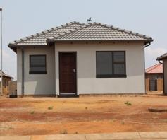 House for sale in Soshanguve WW