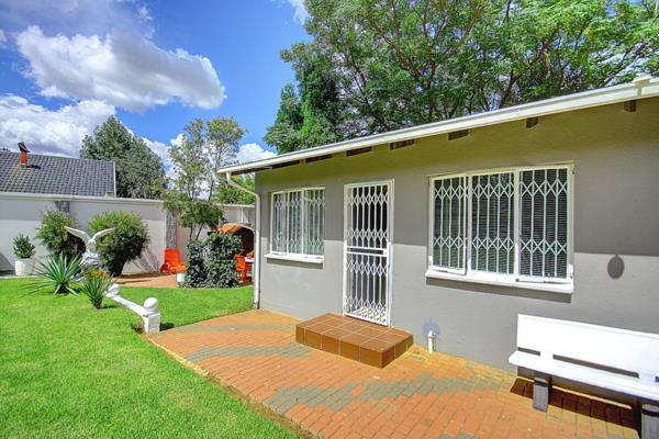 One bedroom garden cottage to rent in Randpark Ridge
Situated in a quiet residential ...