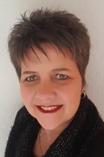 Agent profile for Petronella De Vos