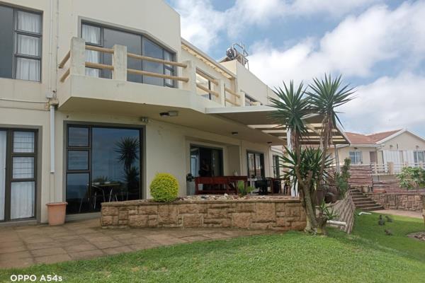 Beautiful property with 180 degrees sea views can be yours !!

Boasting a magnificent panoramic view of the Indian Ocean, this property ...