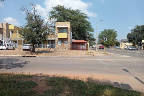 Prime corner property on a main road in Rustenburg Central, offering unbeatable visibility. Each office boasts its own distinct style ...