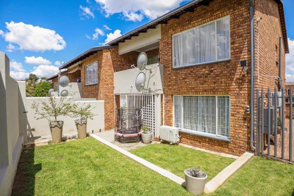 Oakdene, Johannesburg Property : Townhouses to rent in Oakdene ...